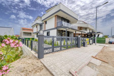 Konut-Villa