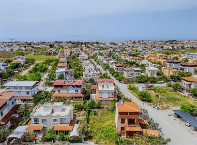 Arsa-Villa İmarlı
