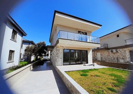 Konut-Villa