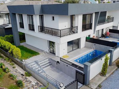 Konut-Villa