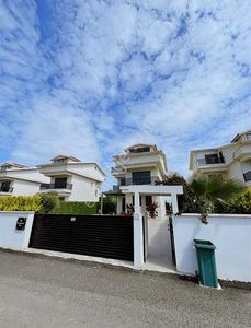 Konut-Villa