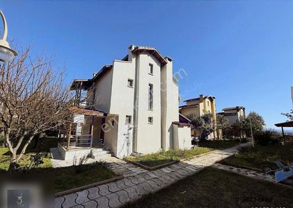 Konut-Villa