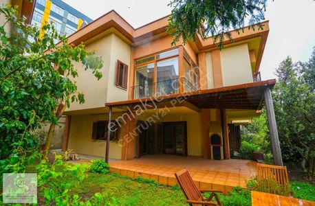 Konut-Villa