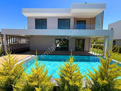 Konut-Villa