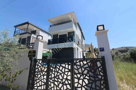 Konut-Villa