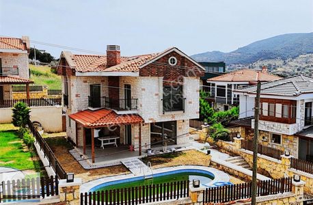 Konut-Villa