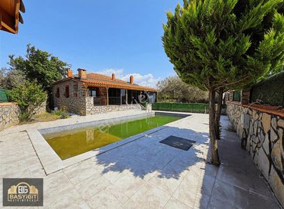 Konut-Villa