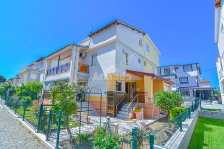 Konut-Villa