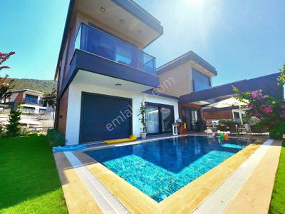 Konut-Villa
