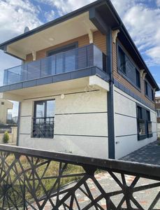Konut-Villa