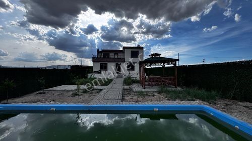 Konut-Villa