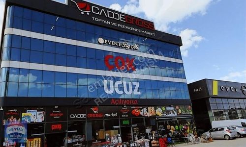 İşyeri-Plaza Katı