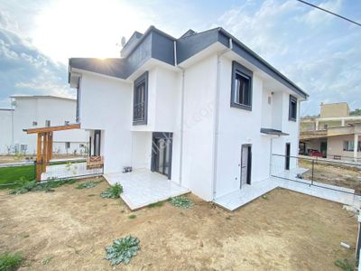 Konut-Villa