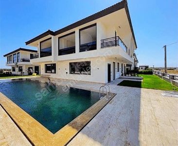 Konut-Villa