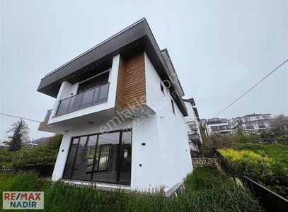 Konut-Villa