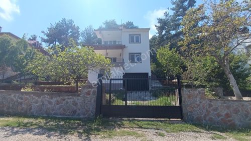 Konut-Villa
