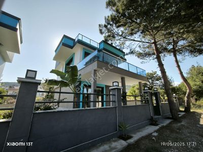 Konut-Villa