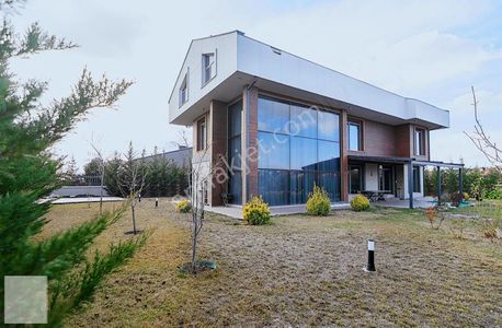 Konut-Villa