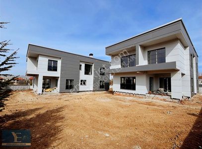 Konut-Villa