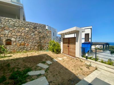 Konut-Villa