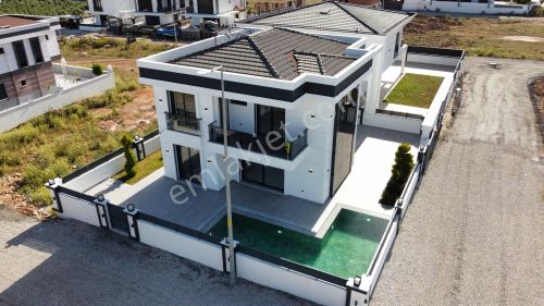 Konut-Villa