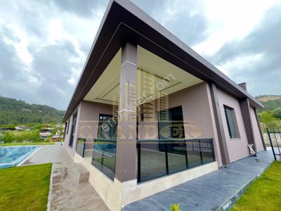 Konut-Villa