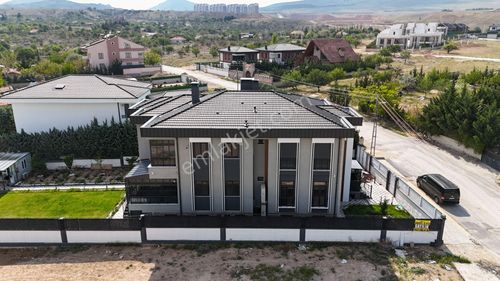 Konut-Villa