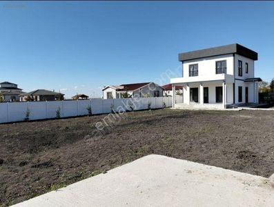 Konut-Villa