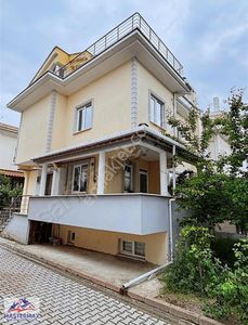 Konut-Villa