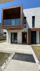 Konut-Villa