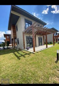 Konut-Villa