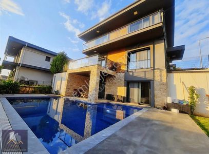 Konut-Villa
