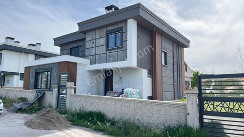 Konut-Villa
