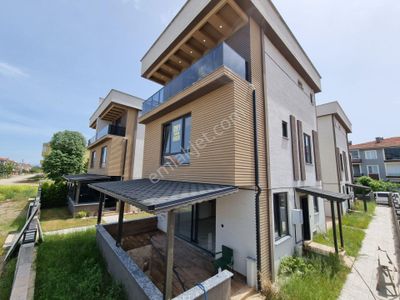 Konut-Villa