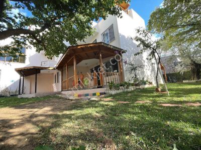 Konut-Villa