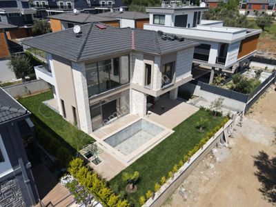 Konut-Villa