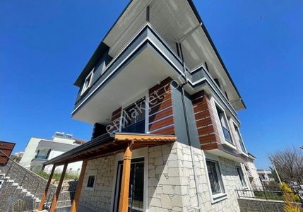 Konut-Villa