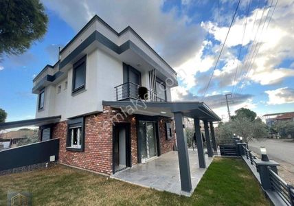 Konut-Villa