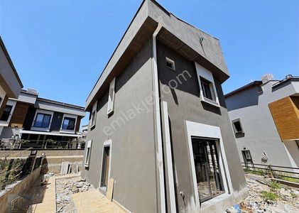 Konut-Villa