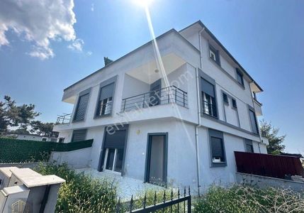 Konut-Villa