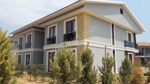 Konut-Villa