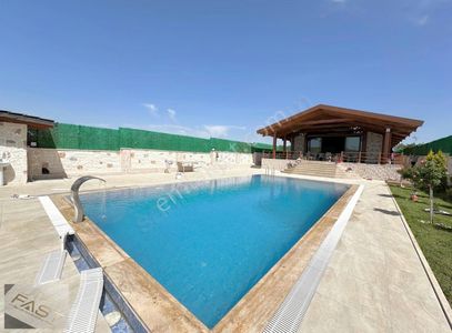 Konut-Villa
