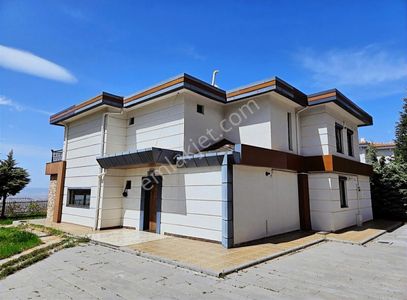 Konut-Villa