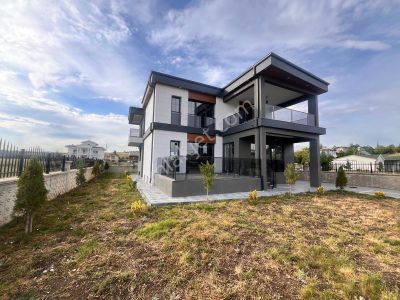 Konut-Villa