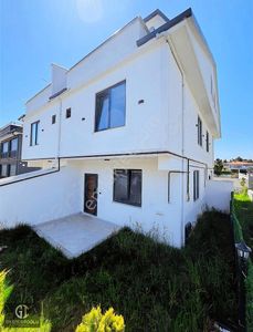 Konut-Villa