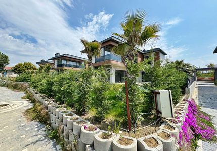 Konut-Villa