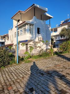 Konut-Villa