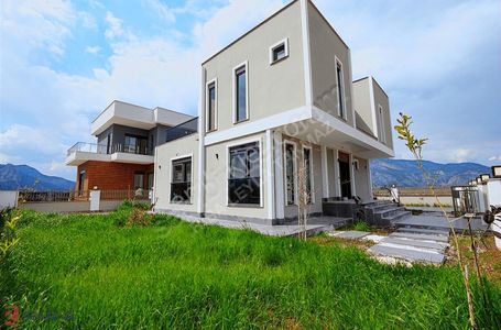 Konut-Villa