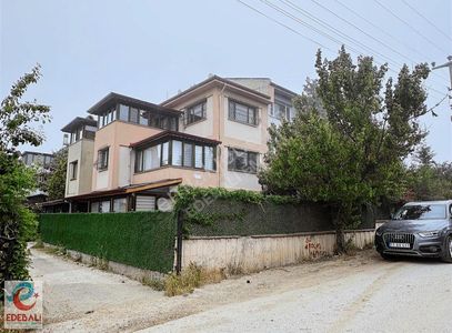 Konut-Villa