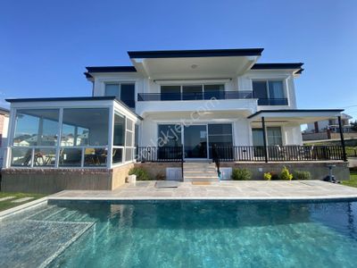 Konut-Villa